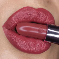 LIP KIT - KISS ESSENTIAL 12