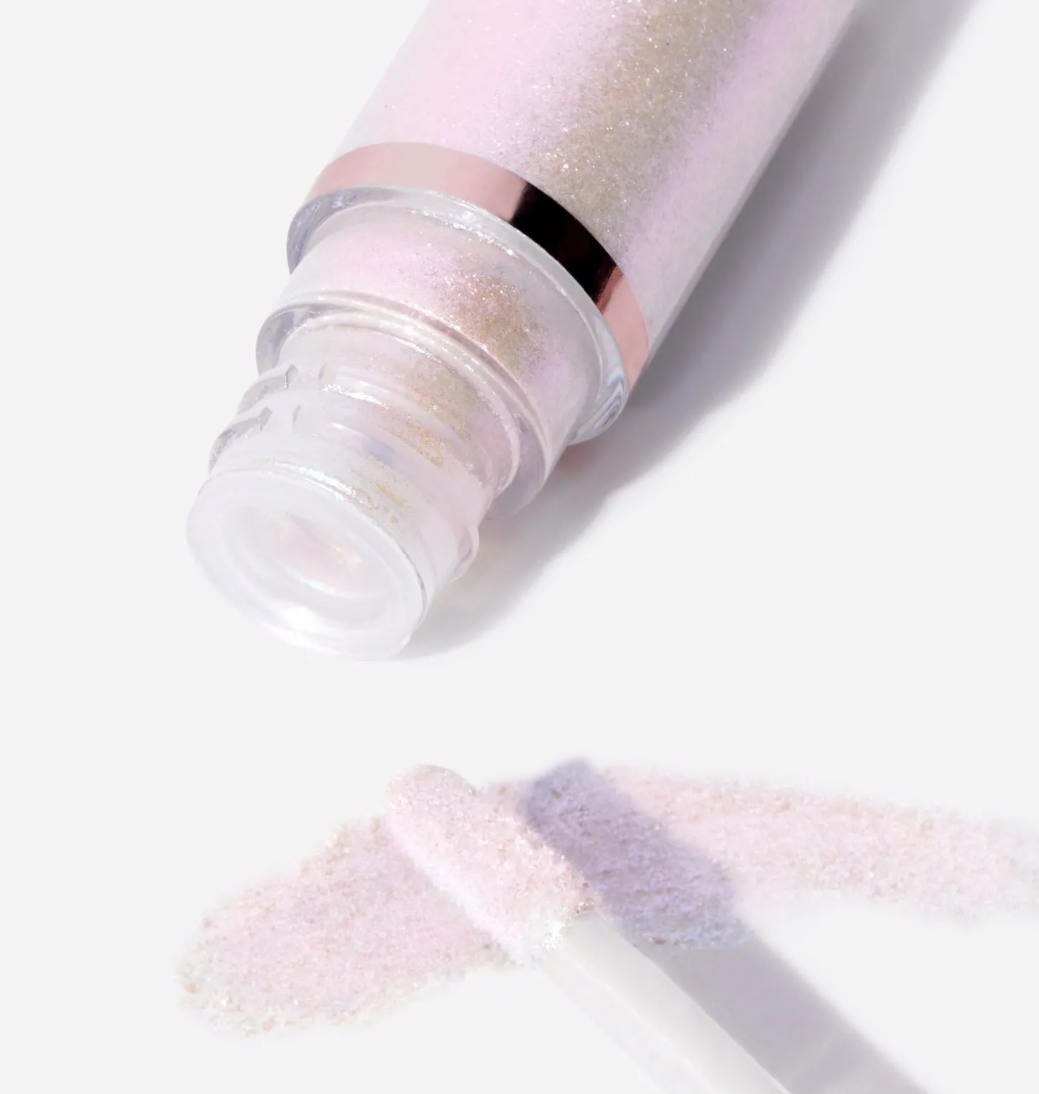 LIQUID EYESHADOW - FLIRTY GLANCE 04